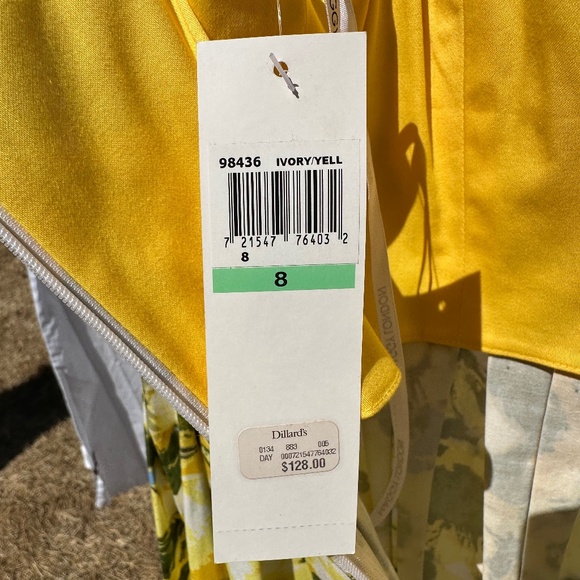 Maggy London yellow floral sleeveless dress size 8.NWT - Picture 5 of 9
